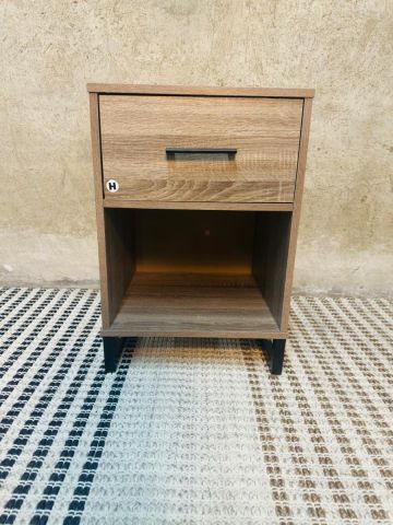 MESA DE NOCHE